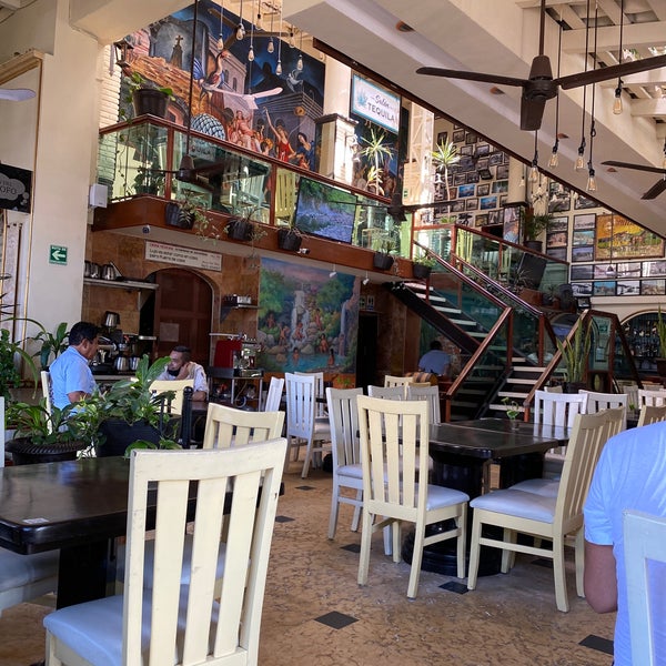 Foto diambil di El Andariego - Restaurante oleh Arturo G. pada 10/7/2021