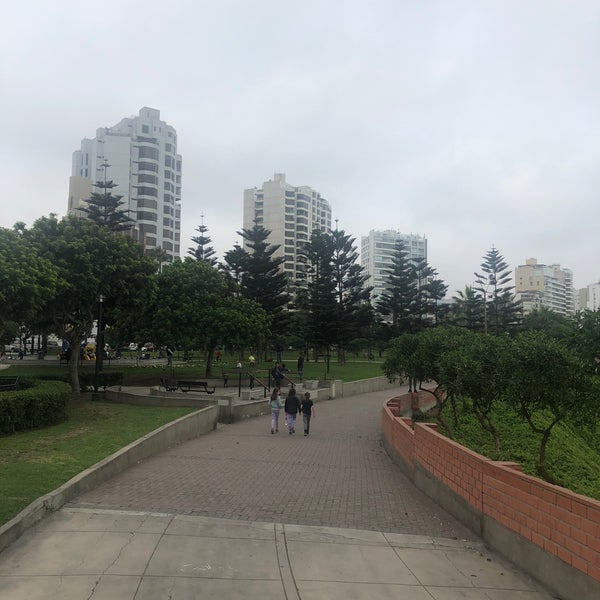 9/25/2018 tarihinde Arturo G.ziyaretçi tarafından Parque Antonio Raimondi'de çekilen fotoğraf