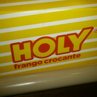 Photo taken at Holy Frango Crocante by Gleyce M. on 12/2/2012