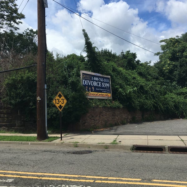 NJT Lyndhurst Station (MBPJ) Rail Station