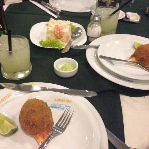 1/23/2014 tarihinde Betina B.ziyaretçi tarafından Restaurante Arrastão'de çekilen fotoğraf