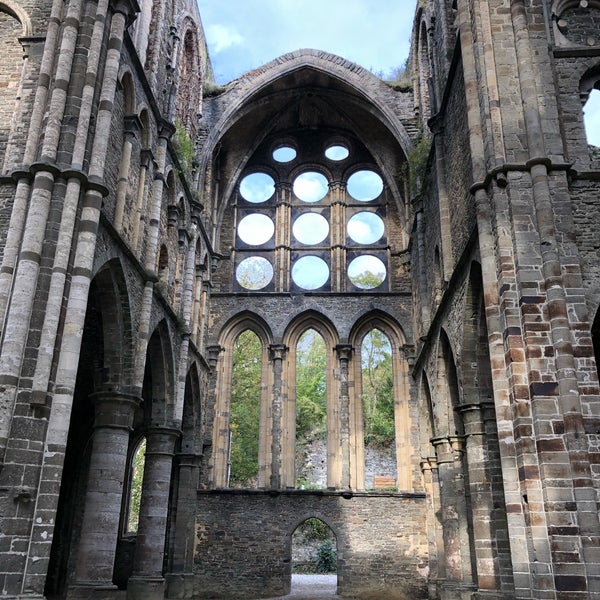 Photo taken at Abbaye de Villers by Kıymet B. on 10/12/2019