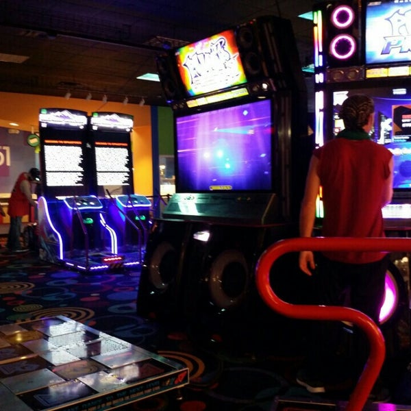 5/29/2015에 Melissa R.님이 Round 1 Arcade에서 찍은 사진