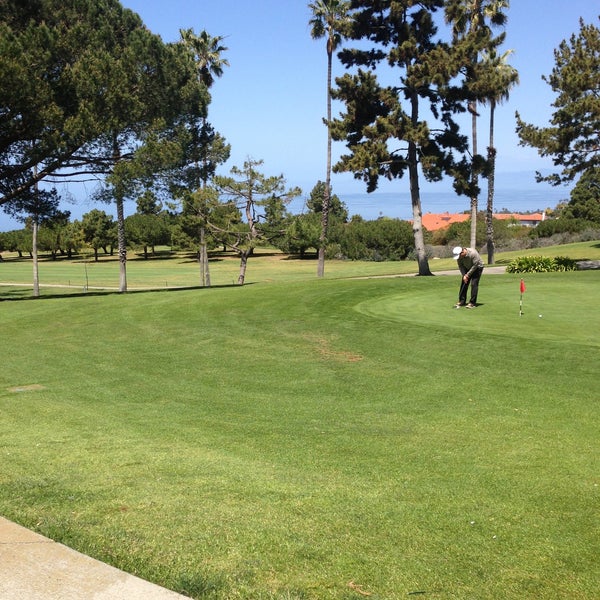 4/25/2013 tarihinde Anthony S.ziyaretçi tarafından Los Verdes Golf Course'de çekilen fotoğraf