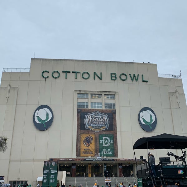 Foto tirada no(a) Cotton Bowl por Jennifer L. em 1/1/2020