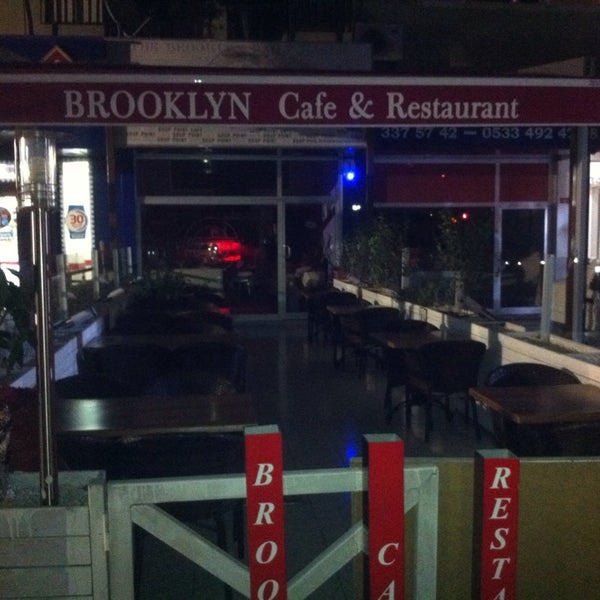 Photo taken at Brooklyn Soup Point Cafe by Necmettin K. on 9/5/2013