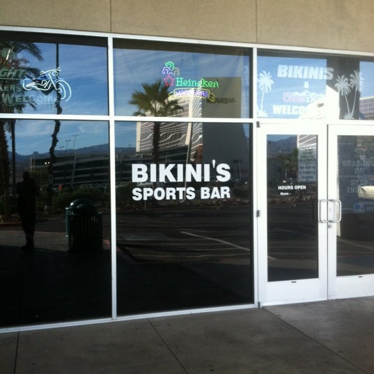 Bikini's Sports Bar Laughlin, NV