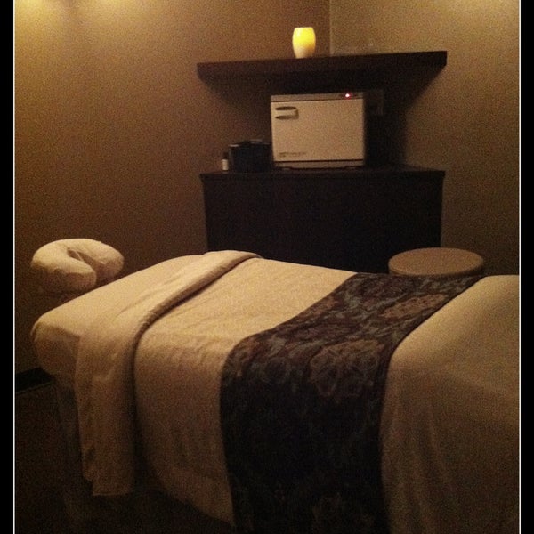 Photo taken at Massage Heights Johns Creek by Tracy L. on 5/9/2013