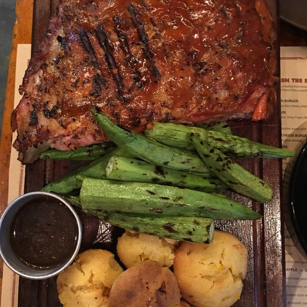 Photo taken at Ụt Ụt Restaurant by Elise on 4/30/2017
