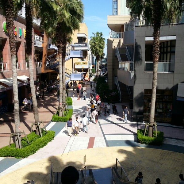 Photos At ららぽーとtokyo Bay 中央広場 Event Space