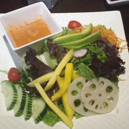8/3/2014にTaylor M.がPink Sumo Sushi &amp; Sake Caféで撮った写真