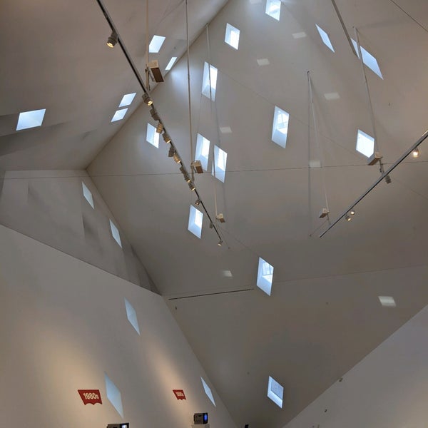 11/1/2020 tarihinde Galina K.ziyaretçi tarafından Contemporary Jewish Museum'de çekilen fotoğraf