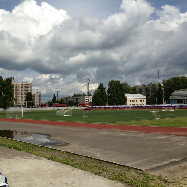 Стадион кировск