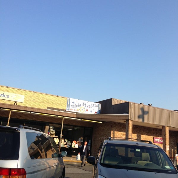 Celebrity Bagels & Deli Bagel Shop