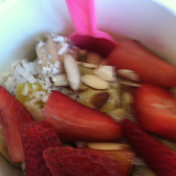 Das Foto wurde bei Zainey&#39;s Frozen Yogurt von Judith am 1/30/2013 aufgenommen