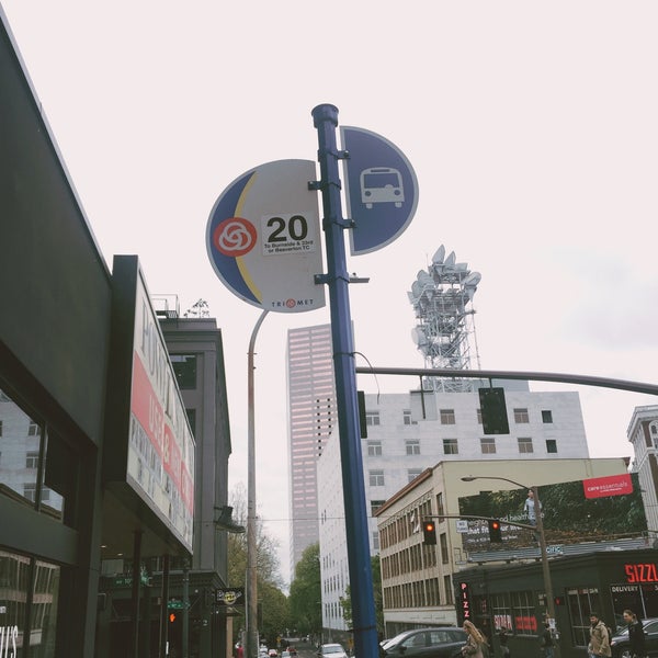 TriMet Bus Line 20 Bus Line