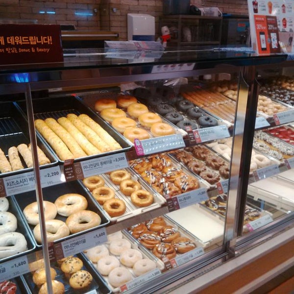 DUNKIN DONUTS(현재 폐점) - Seoul에서 도넛 전문점일 DUNKIN DONUTS