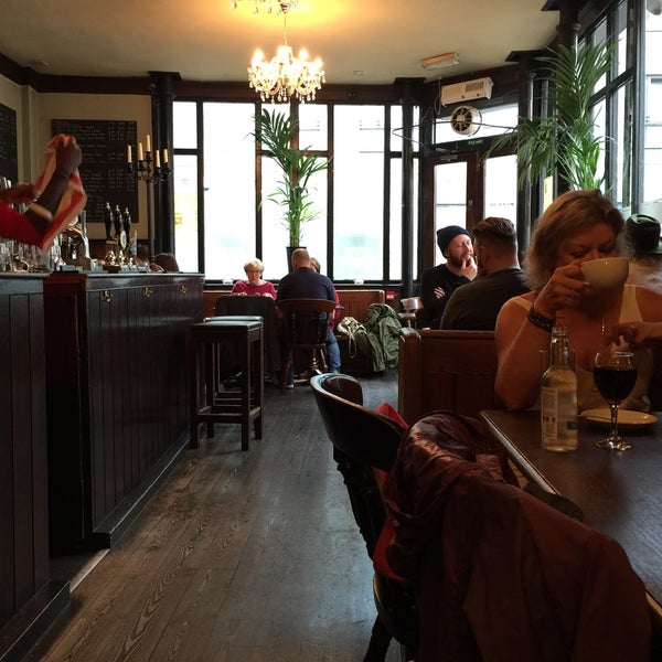 Photos at The Carpenters Arms Tower Hamlets Bethnal Green, Greater