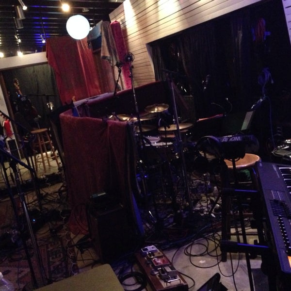 Foto tomada en The Village Recording Studios  por James R. el 4/8/2014