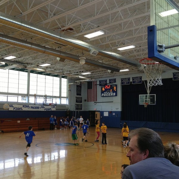 Hinsdale Middle High School 1 tip from 30 visitors