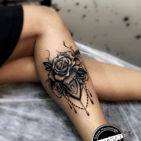 Foto tirada no(a) Darkgate Tattoo por Selcuk H. em 11/29/2019