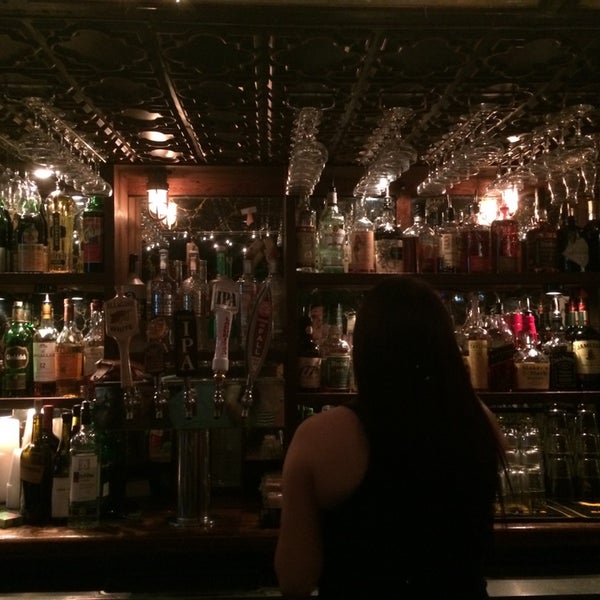 Foto diambil di Little Bar oleh Özlem pada 8/23/2014