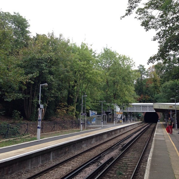 Sydenham Hill Railway Station (SYH) Rail Station