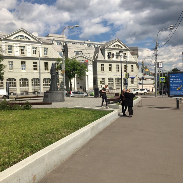 Площадь разгуляй