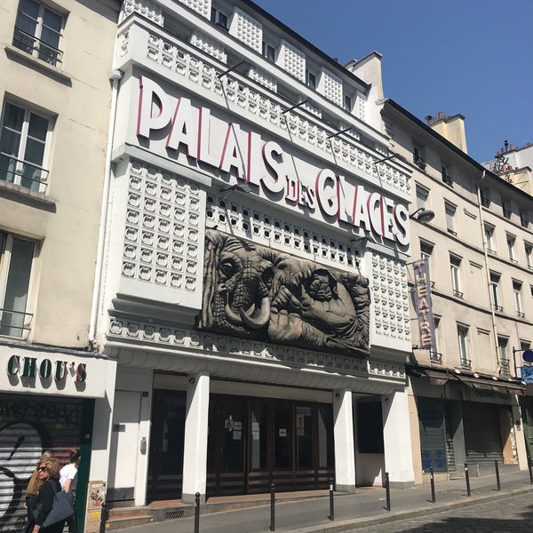 Foto diambil di Palais des Glaces oleh Sandrine A. pada 5/6/2018