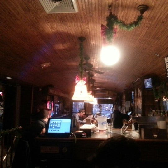 12/22/2012にThatGuyUSAがCapitol Loungeで撮った写真