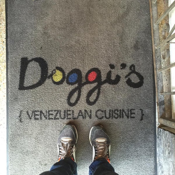 Photo taken at Doggi&#39;s Arepa Bar by Giovani on 7/9/2015