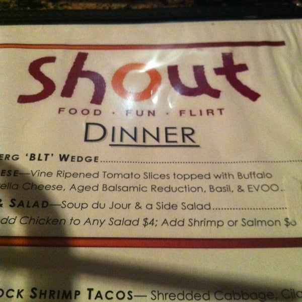 Foto diambil di Shout! Restaurant &amp; Lounge oleh Thor pada 2/3/2013