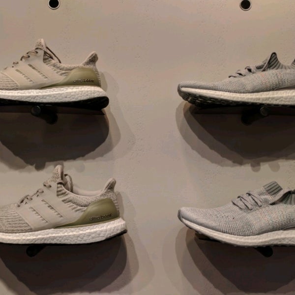adidas ปทุมวัน Paragon Department Store