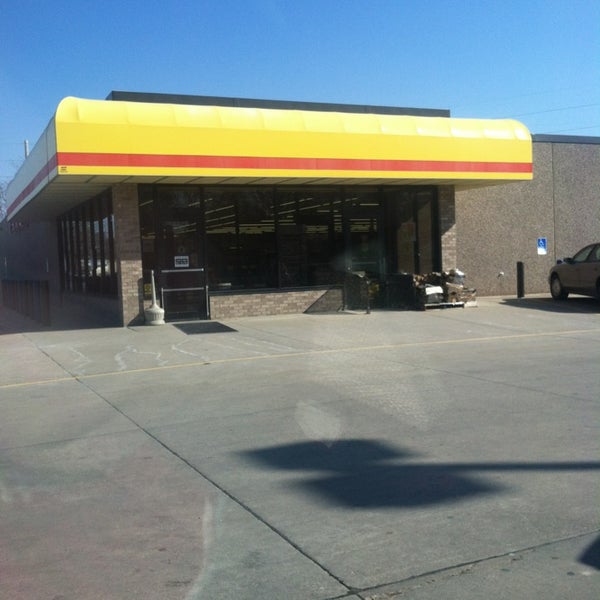 Fareway Grocery Store