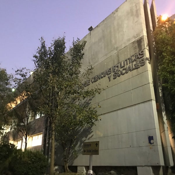 Photo taken at Facultad de Ciencias Políticas y Sociales by Fabiola C. on 11/7/2017