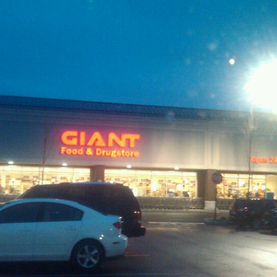 Giant - Westside - 3070 W Tilghman St