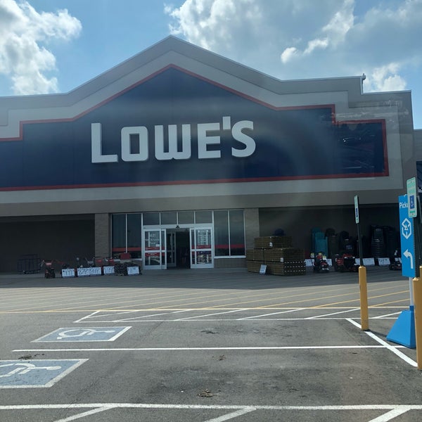 Lowe's Hardware Store in Topeka