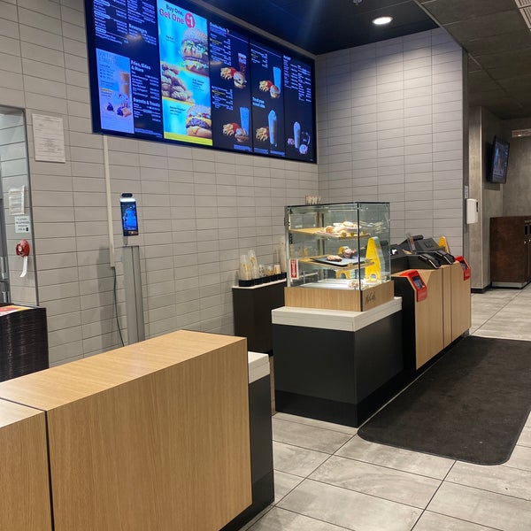 McDonald's Fast Food Restaurant in Topeka