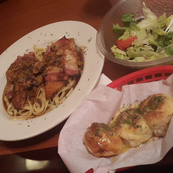 4/3/2015にNico N.がBoca&#39;s Best Pizza Barで撮った写真