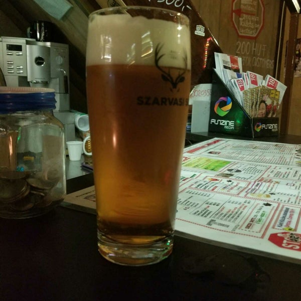 Снимок сделан в STart Hungarian Craft Beer Bar пользователем Michael F. 2/16/2018