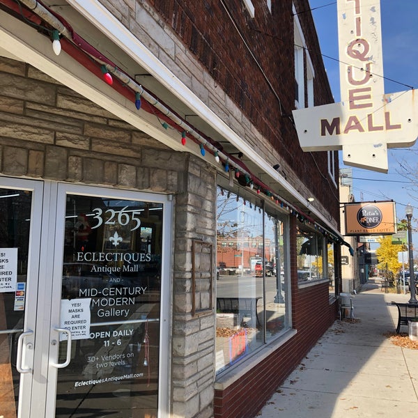 Eclectiques Antique Mall 1 tip from 227 visitors