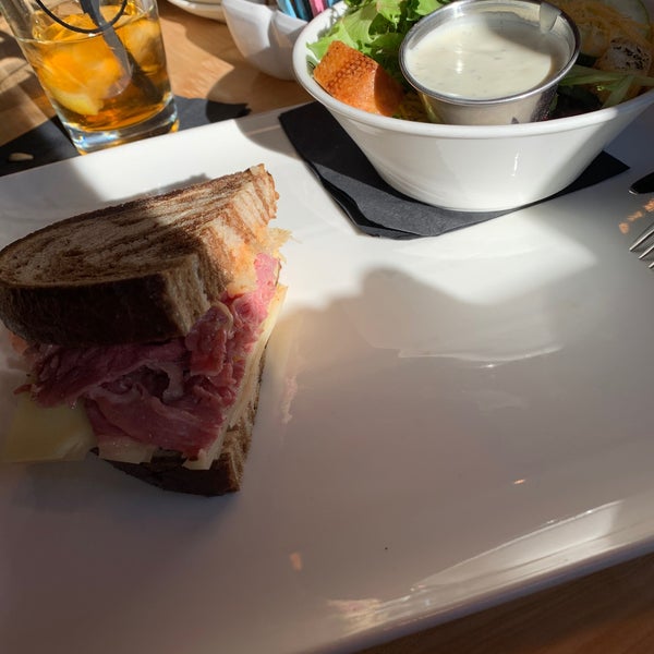 Walnut Grill Fox Chapel American Restaurant