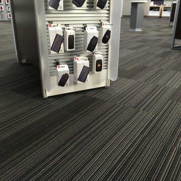 Verizon Mobile Phone Store in Monroeville