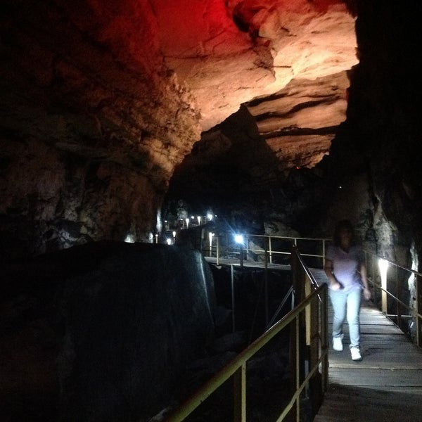7/20/2013にGül K.がTınaztepe Mağarasıで撮った写真