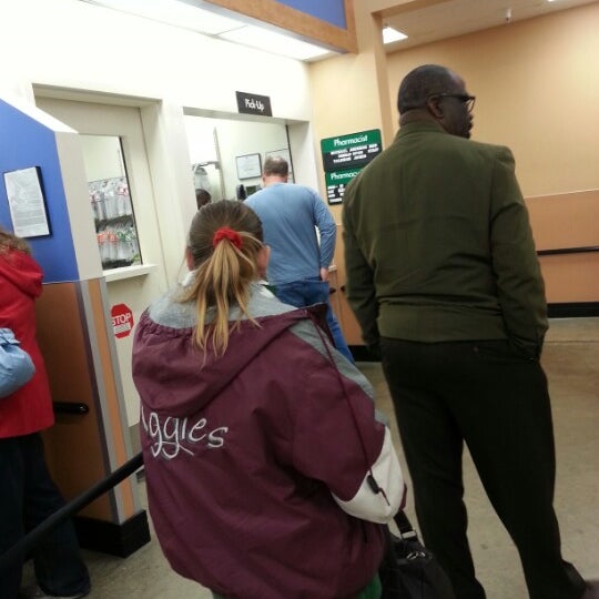 Photos at Walmart Neighborhood Market Southeast Arlington 735 W