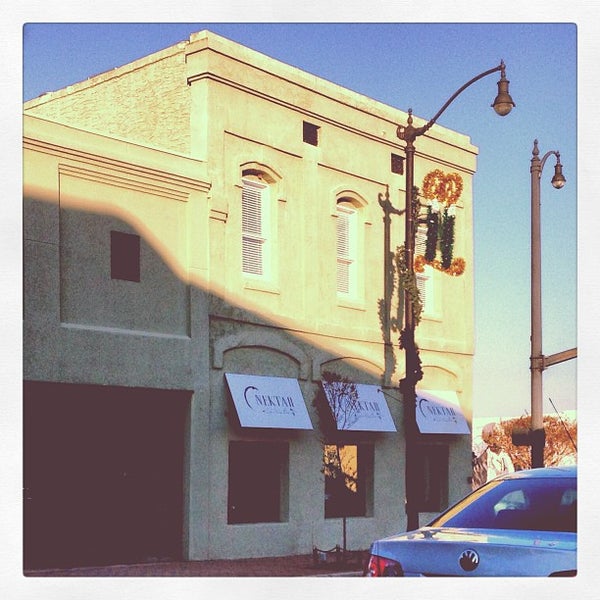 12/13/2012에 Keith S.님이 Nektar Cafe &amp; Wine Bar에서 찍은 사진