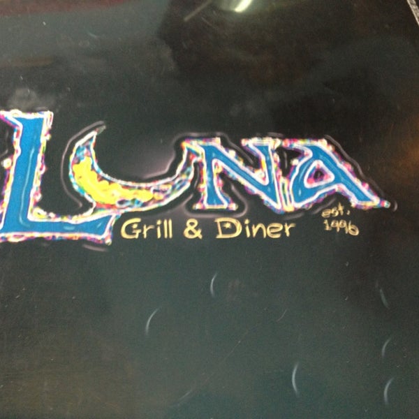 1/7/2013에 Erin님이 Luna Grill &amp; Diner에서 찍은 사진