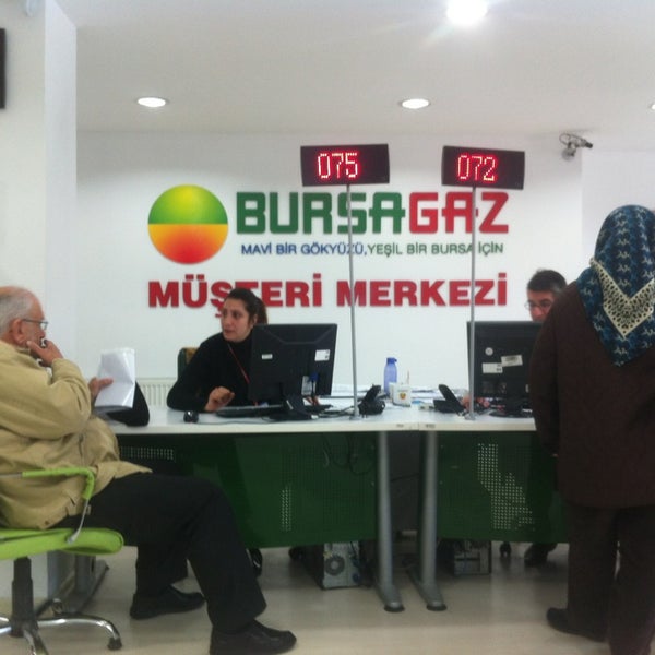3/5/2013 tarihinde Uğur Tezcanziyaretçi tarafından Bursagaz Müşteri Hizmetleri Müdürlüğü'de çekilen fotoğraf