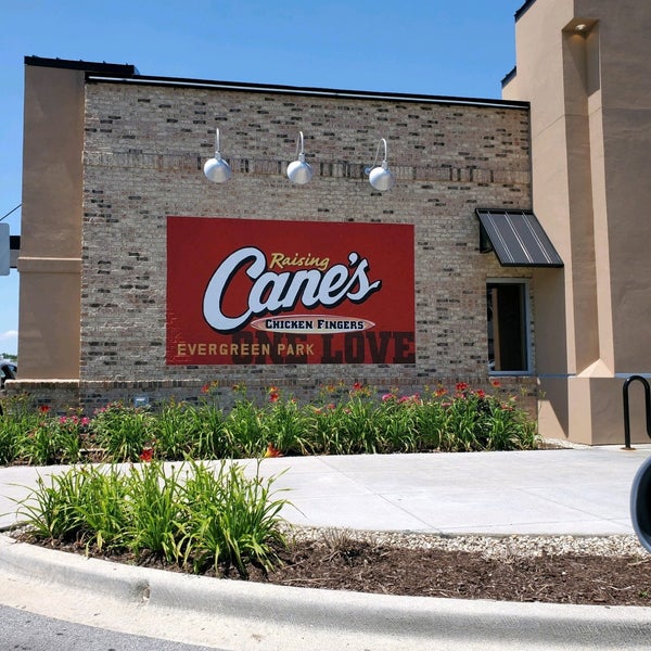 Evergreen Park  Raising Cane's