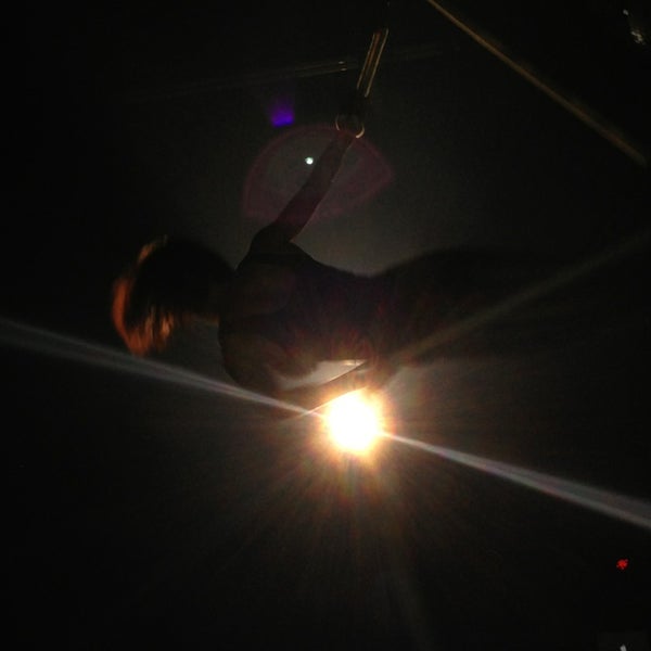 1/20/2013にMukhtar V.がGold Room Nightclubで撮った写真